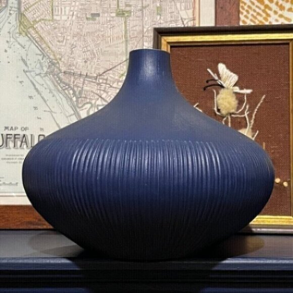 Blue Textured Vase Decor - Picture 1 of 6